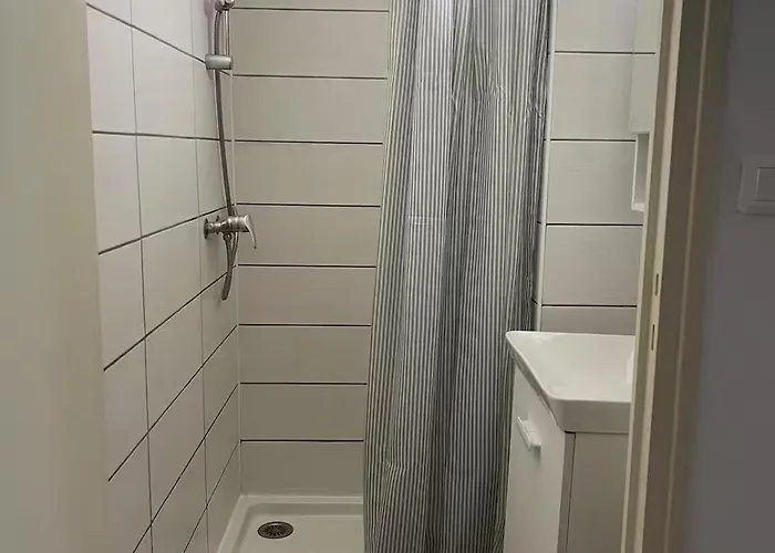 Le Petit Refuge * 佩皮尼昂